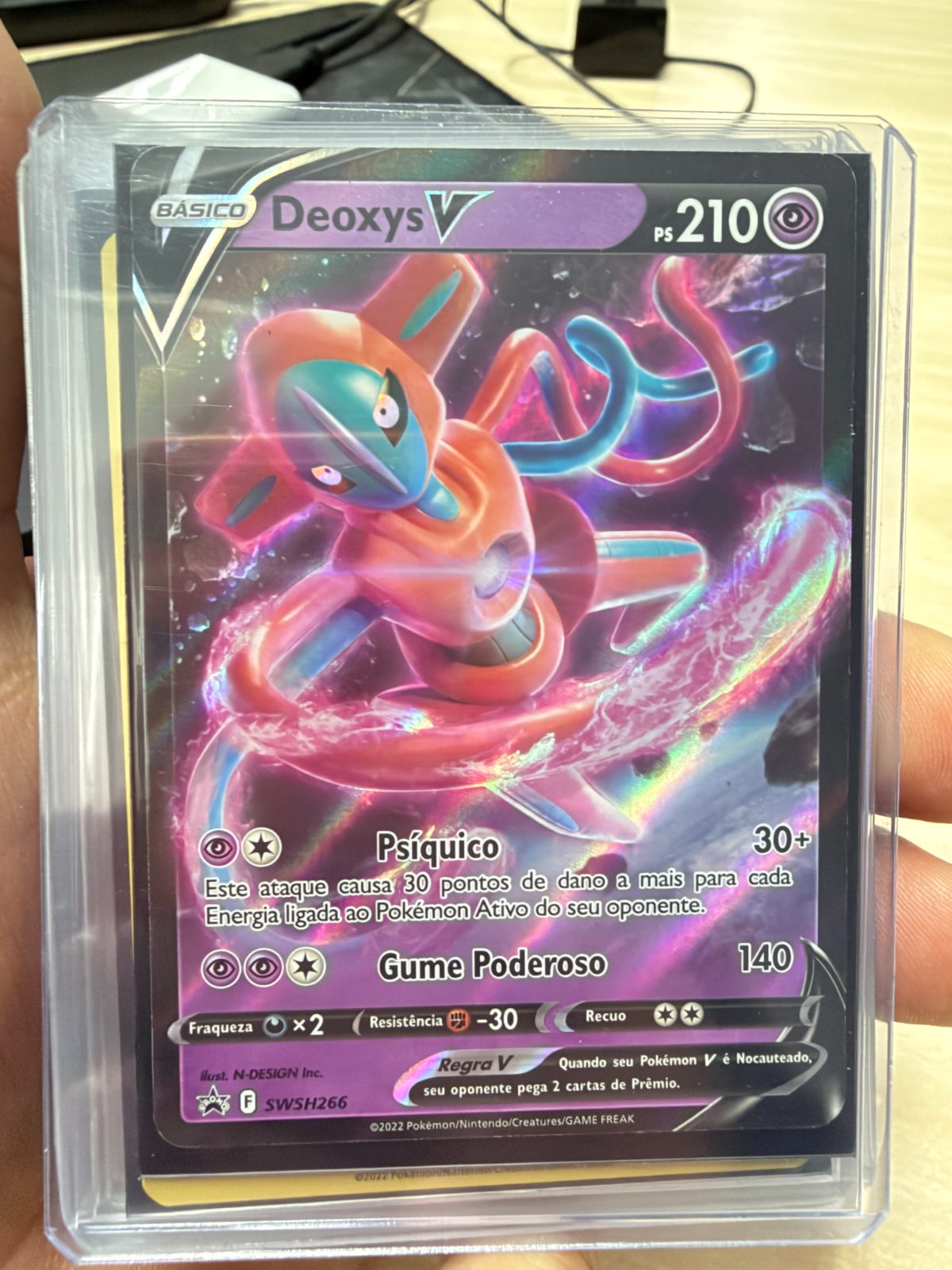 Frente da carta Deoxys V