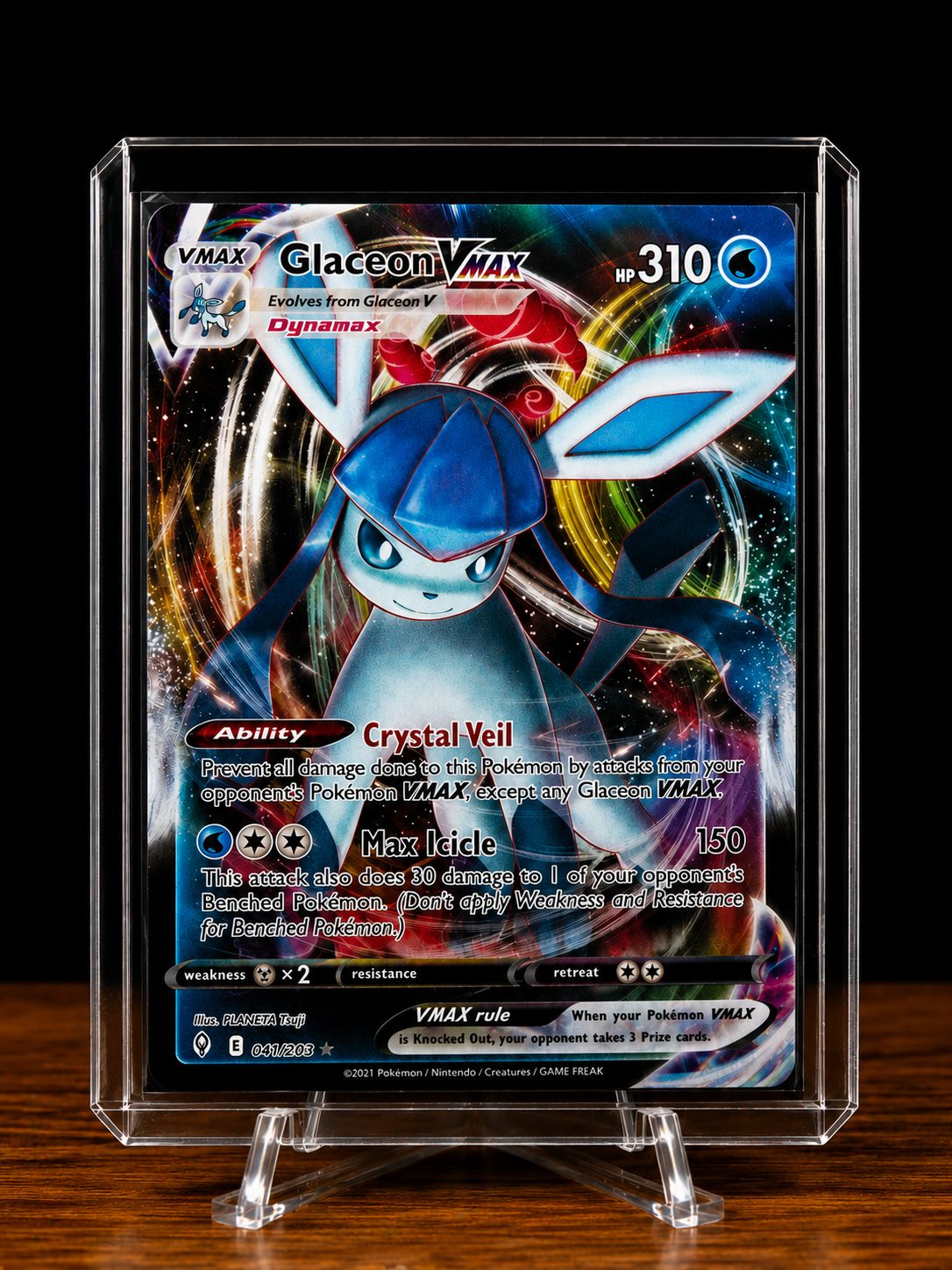 Frente da carta Glaceon VMAX