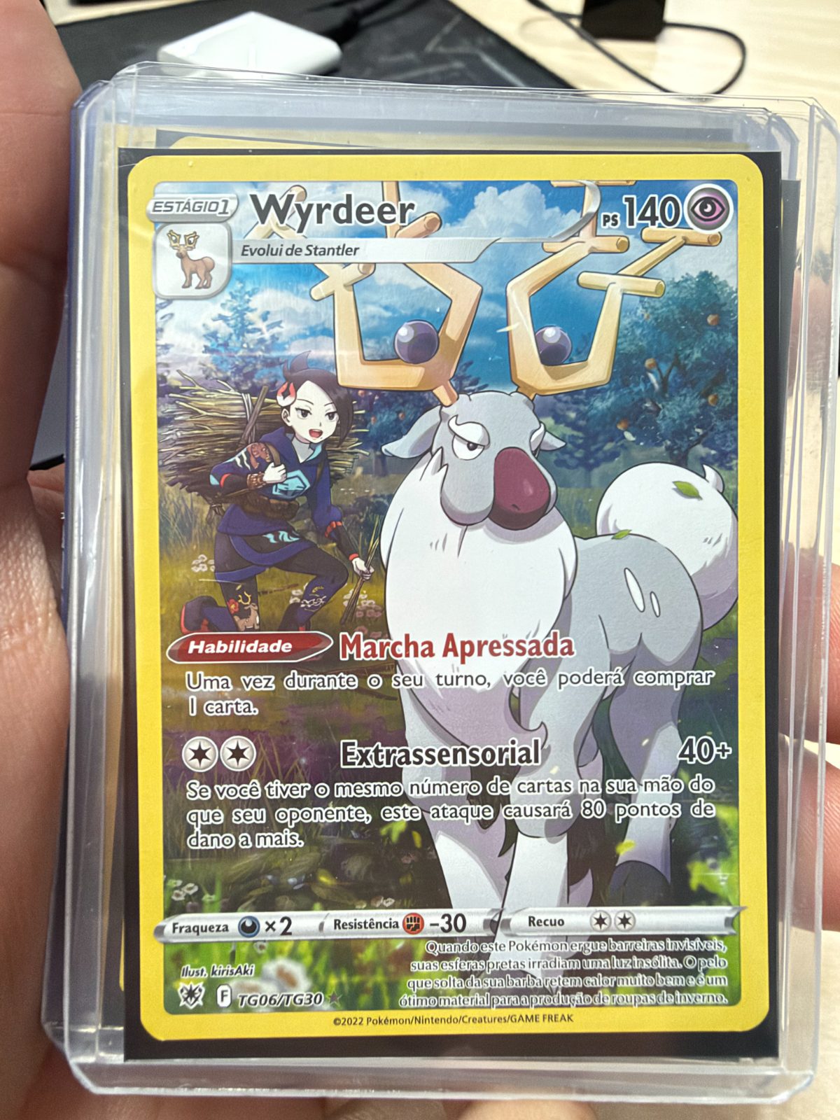 Frente da carta Wyrdeer