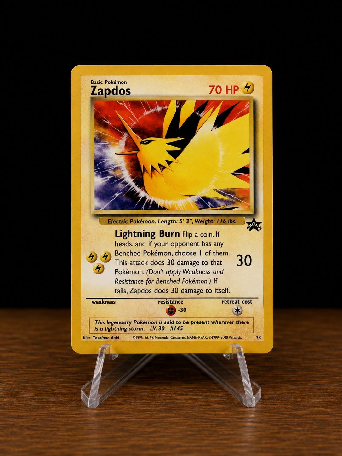 Frente da carta Zapdos
